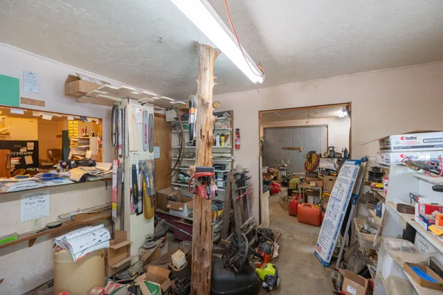 $269,000 | 790 Roan Creek Levee Road, Yuma, TN 38390