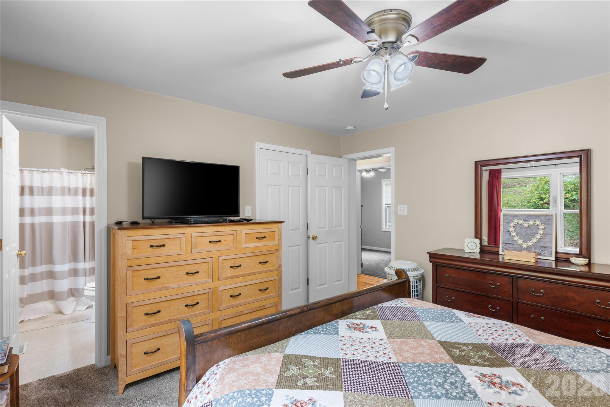 125 Round Mountain Road Brevard, NC 28712 - Photo 18 of 36