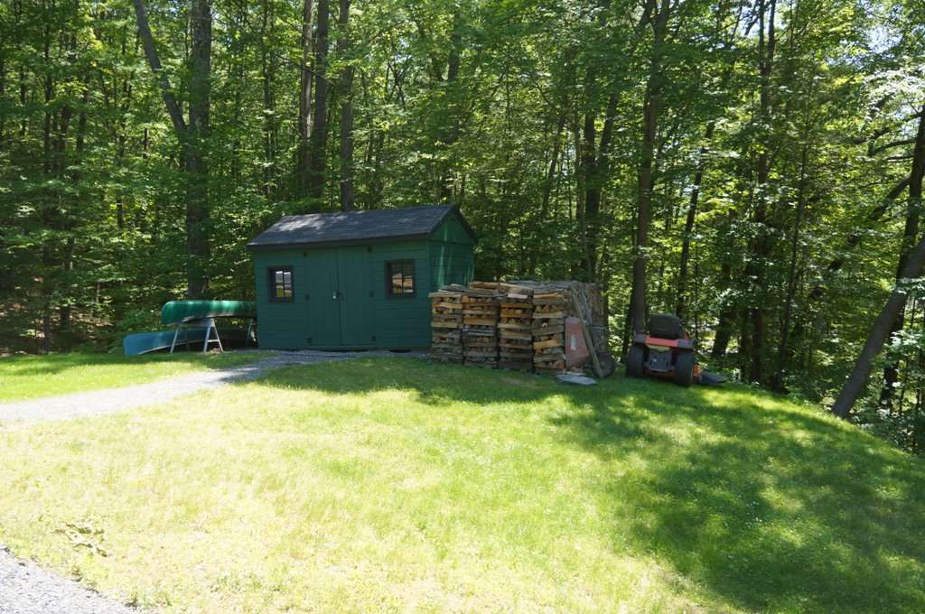 189 Mountain Road Chesterfield, NH 03466 - Photo 13 of 40