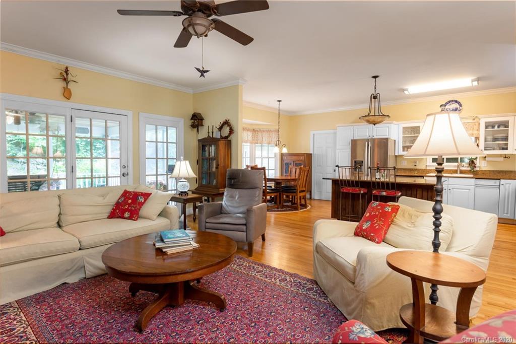 121 Rathfarnham Circle Arden, NC 28704 - Photo 9 of 39 Gallery Image 9