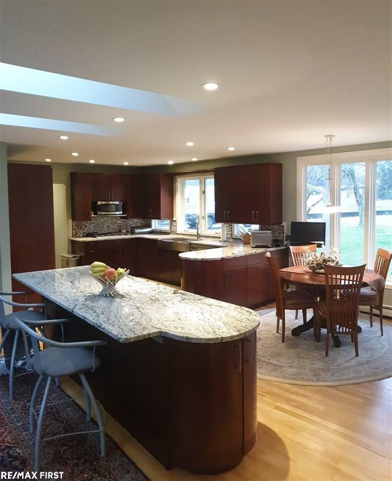 2297 Bunker Hill Road Rochester Hills, MI 48309 - Photo 8 of 23