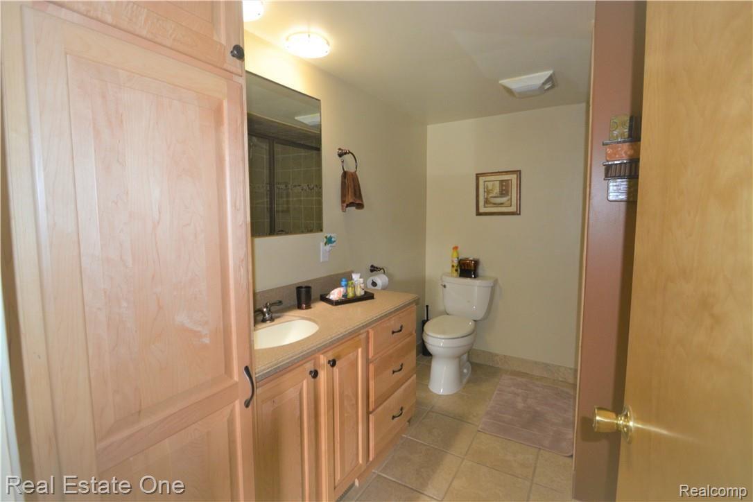2947 Walsh Drive Rochester, MI 48309 - Photo 10 of 18 DSC_0137 (2).JPG