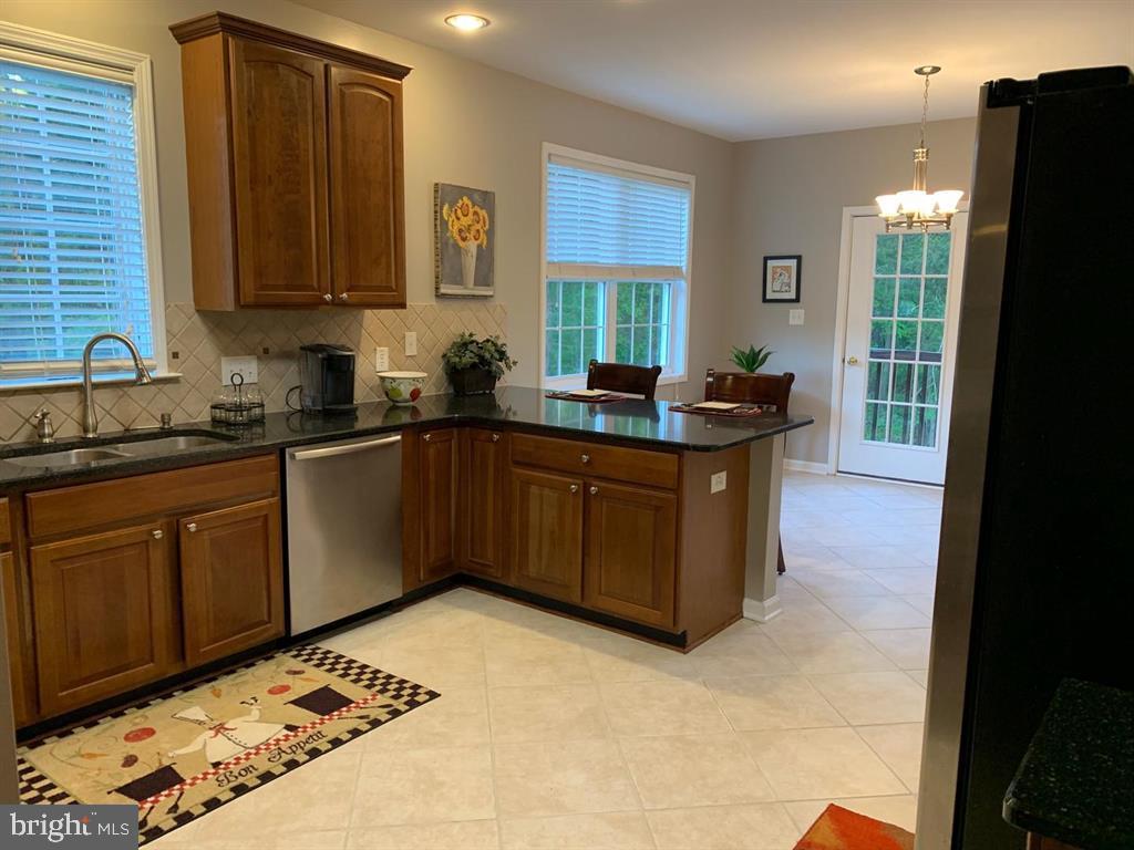 7509 Carver Road Gainesville, VA 20155 - Photo 12 of 44 Gallery Image 12