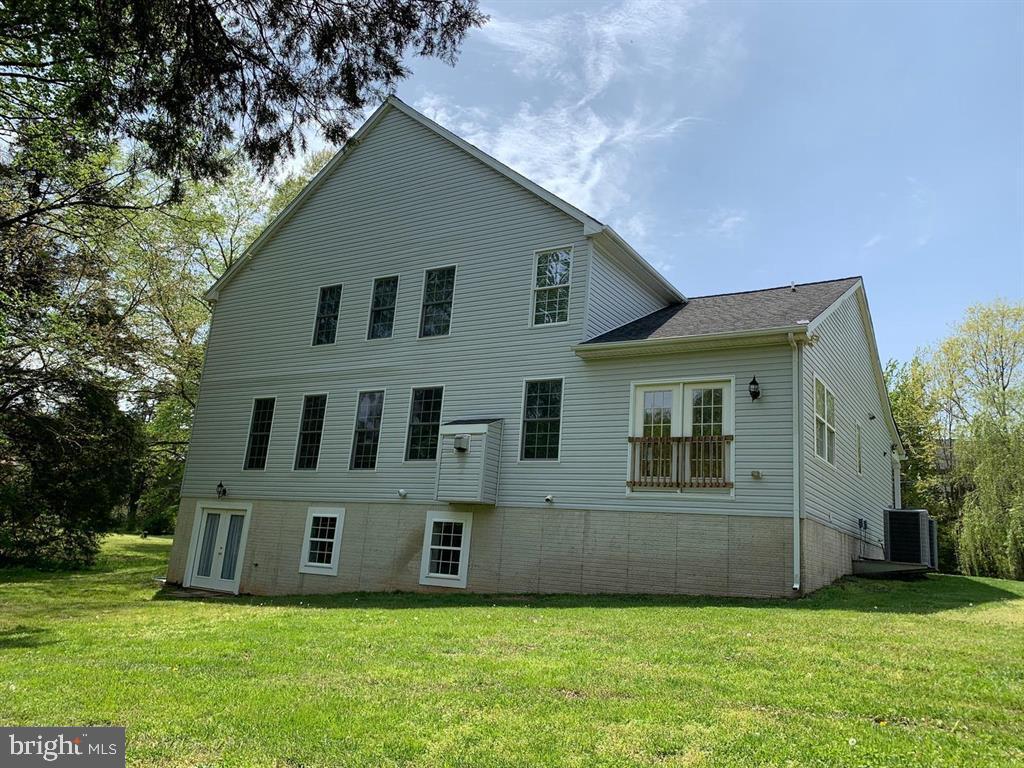7509 Carver Road Gainesville, VA 20155 - Photo 38 of 44 Gallery Image 38