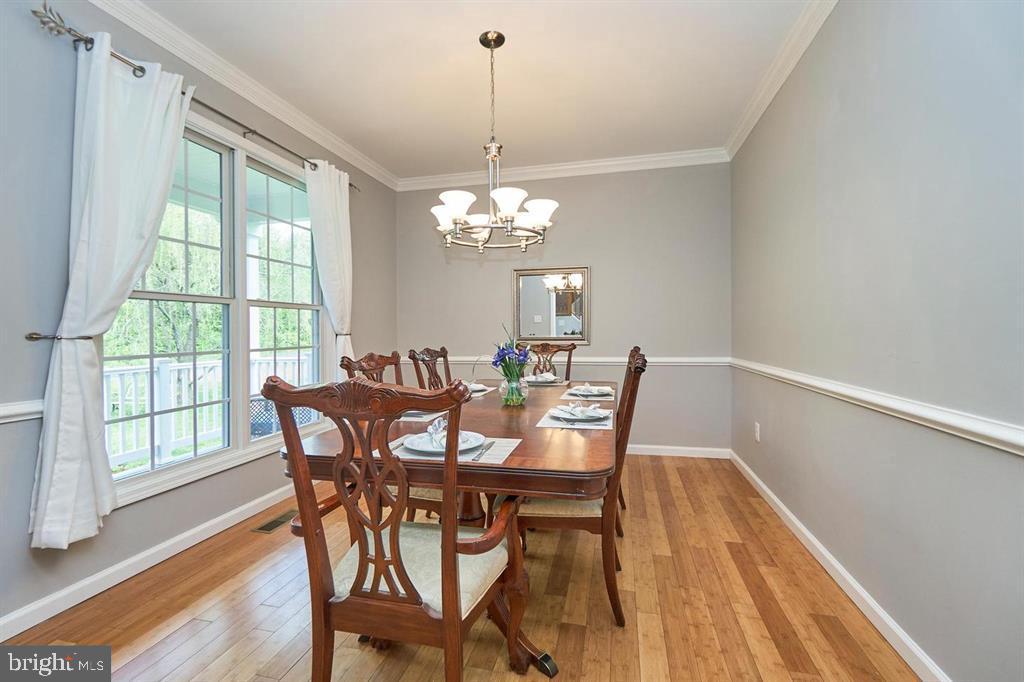 7509 Carver Road Gainesville, VA 20155 - Photo 9 of 44 Gallery Image 9