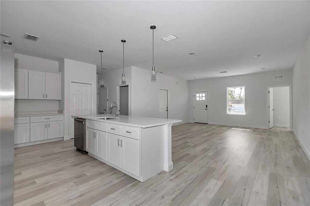 16573 Southwest 30th Avenue Road Ocala, FL 34473 - Photo 23 of 46