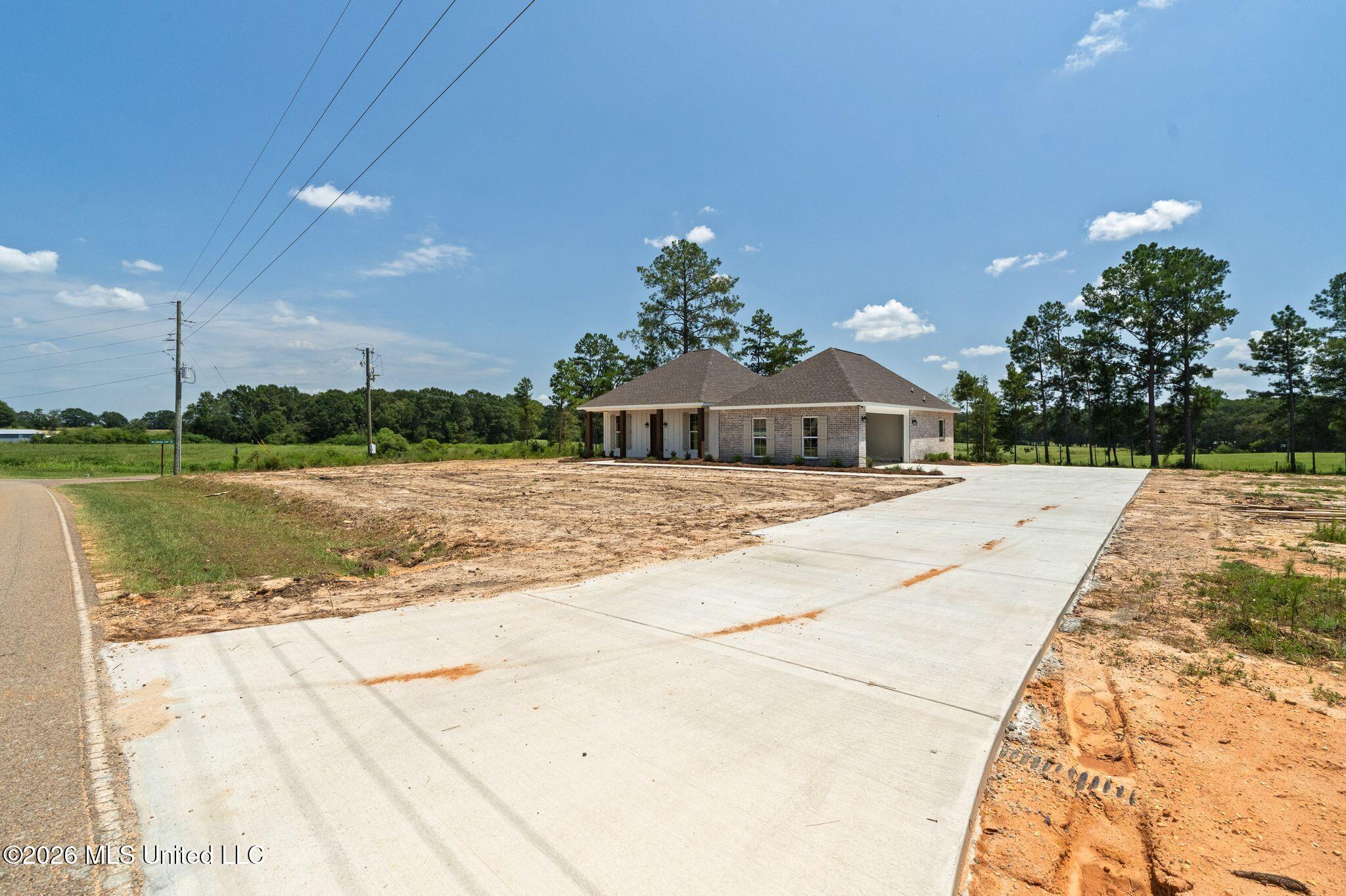 616 Hickory Grove Road Sumrall, MS 39482 - Photo 2 of 41 616_Hickory_Grove_Rd-2
