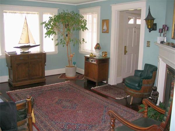 44 Winshaw Road Swampscott, MA 01907 - Photo 3 of 18 Gallery Image 3
