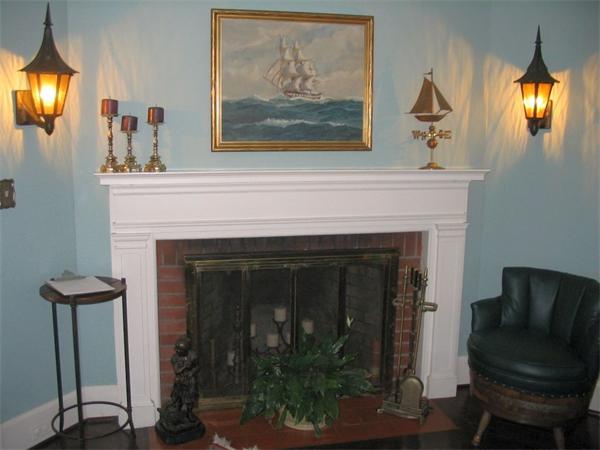 44 Winshaw Road Swampscott, MA 01907 - Photo 4 of 18 Gallery Image 4