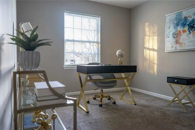 $2,603 | 17 Captains Cove Lane, Webster, NY 14580