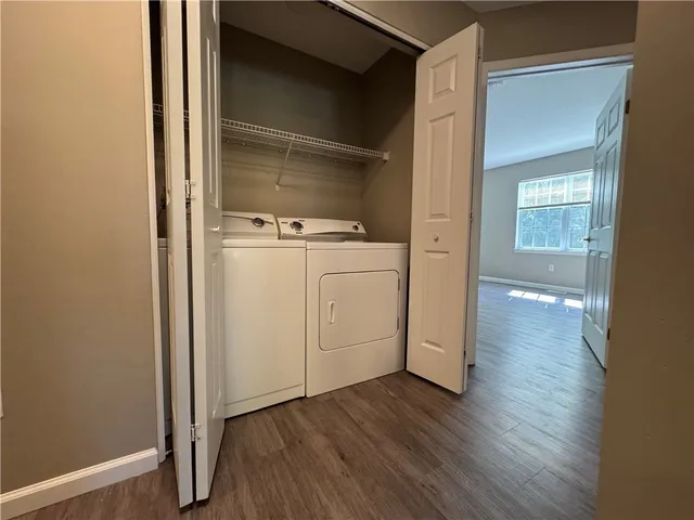 $2,603 | 17 Captains Cove Lane, Webster, NY 14580