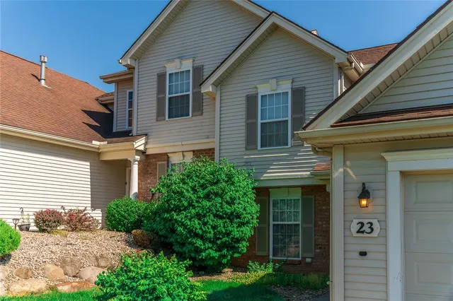 $2,603 | 17 Captains Cove Lane, Webster, NY 14580