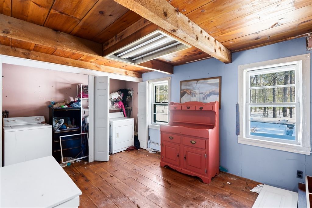 44 Squannacook Road Shirley, MA 01464 - Photo 17 of 41