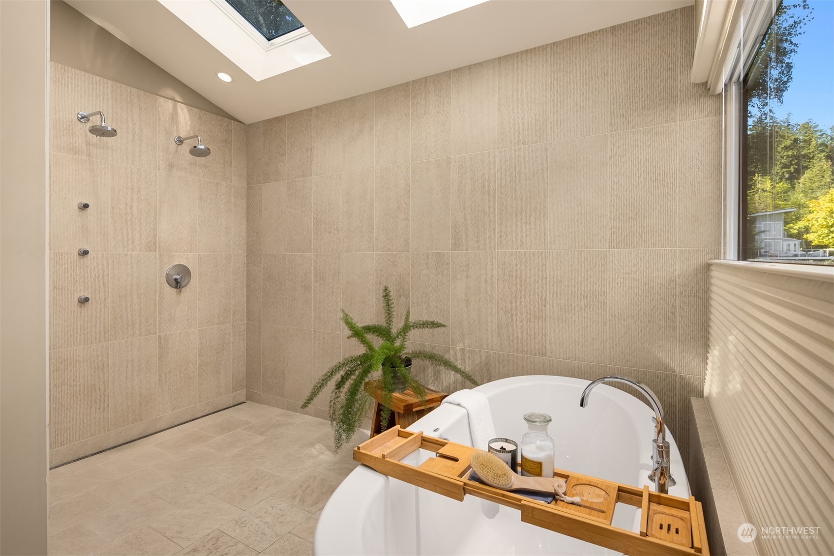 8600 Northeast County Park Road Bainbridge Island, WA 98110 - Photo 27 of 40 Gallery Image 27