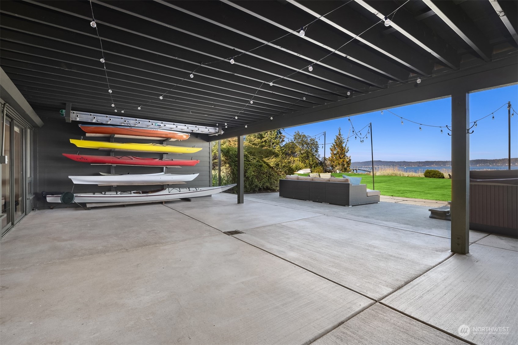 8600 Northeast County Park Road Bainbridge Island, WA 98110 - Photo 31 of 40 Gallery Image 31