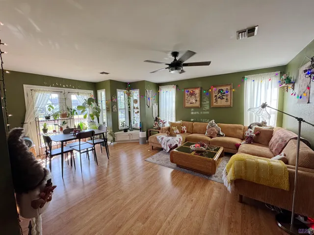 $164,900 | 117 Caribbean Drive, Jeanerette, LA 70544