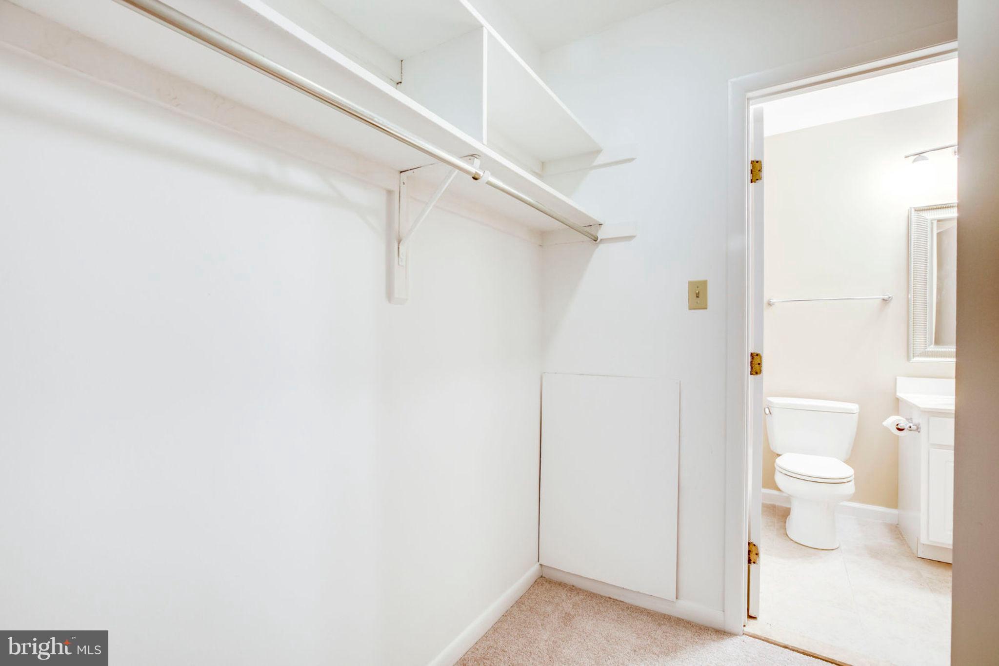 5804 Royal Ridge Drive, Unit T Springfield, VA 22152 - Photo 15 of 29 Gallery Image 15