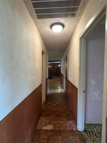 $185,000 | 112 Raven Street, Clute, TX 77531