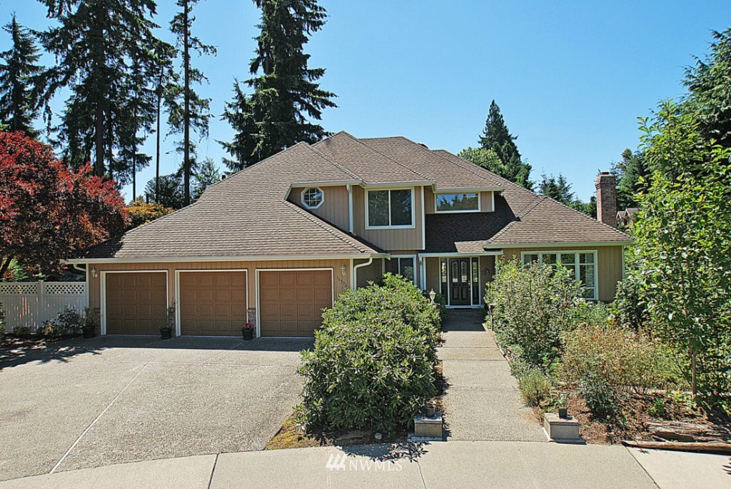 16306 110th Avenue Northeast Bothell, WA 98011 - Photo 1 of 19 Gallery Image 1