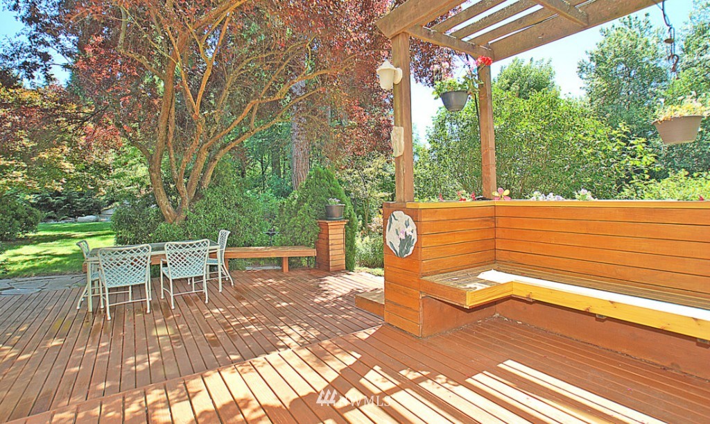 16306 110th Avenue Northeast Bothell, WA 98011 - Photo 18 of 19 Gallery Image 18