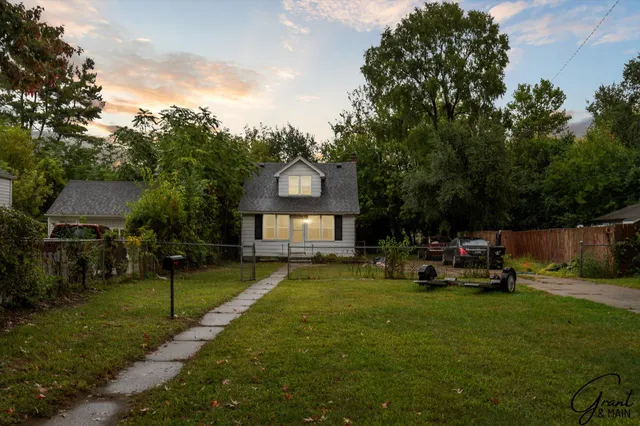 $104,900 | 4082 Hereford Street, Detroit, MI 48224