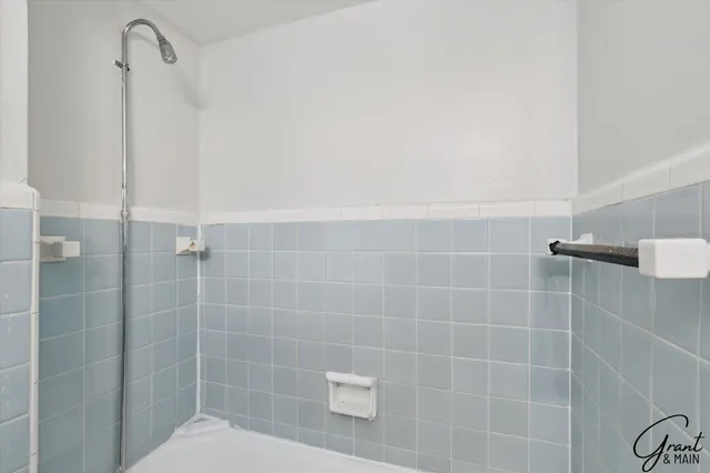 $104,900 | 4082 Hereford Street, Detroit, MI 48224