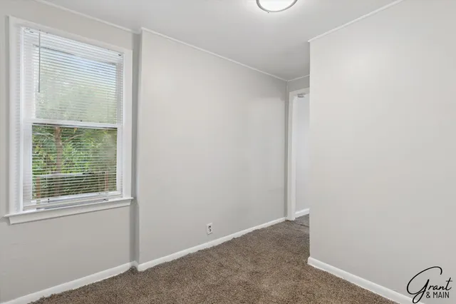 $104,900 | 4082 Hereford Street, Detroit, MI 48224