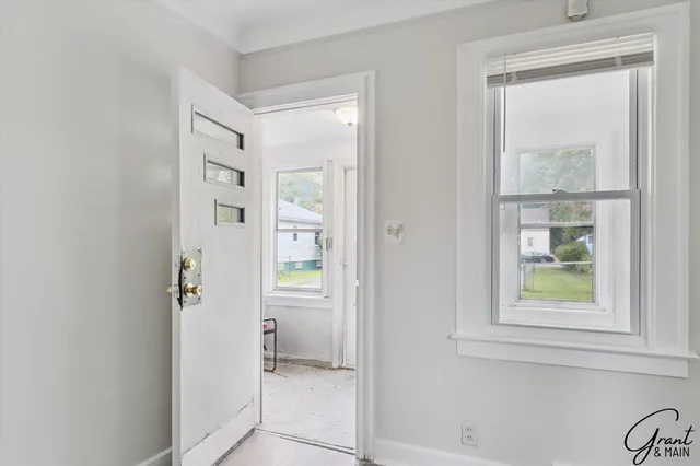 $104,900 | 4082 Hereford Street, Detroit, MI 48224