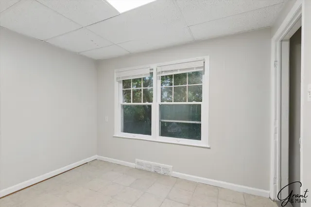 $104,900 | 4082 Hereford Street, Detroit, MI 48224