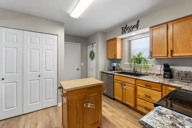 $274,900 | 3024 Killarney Place, Fort Wayne, IN 46818