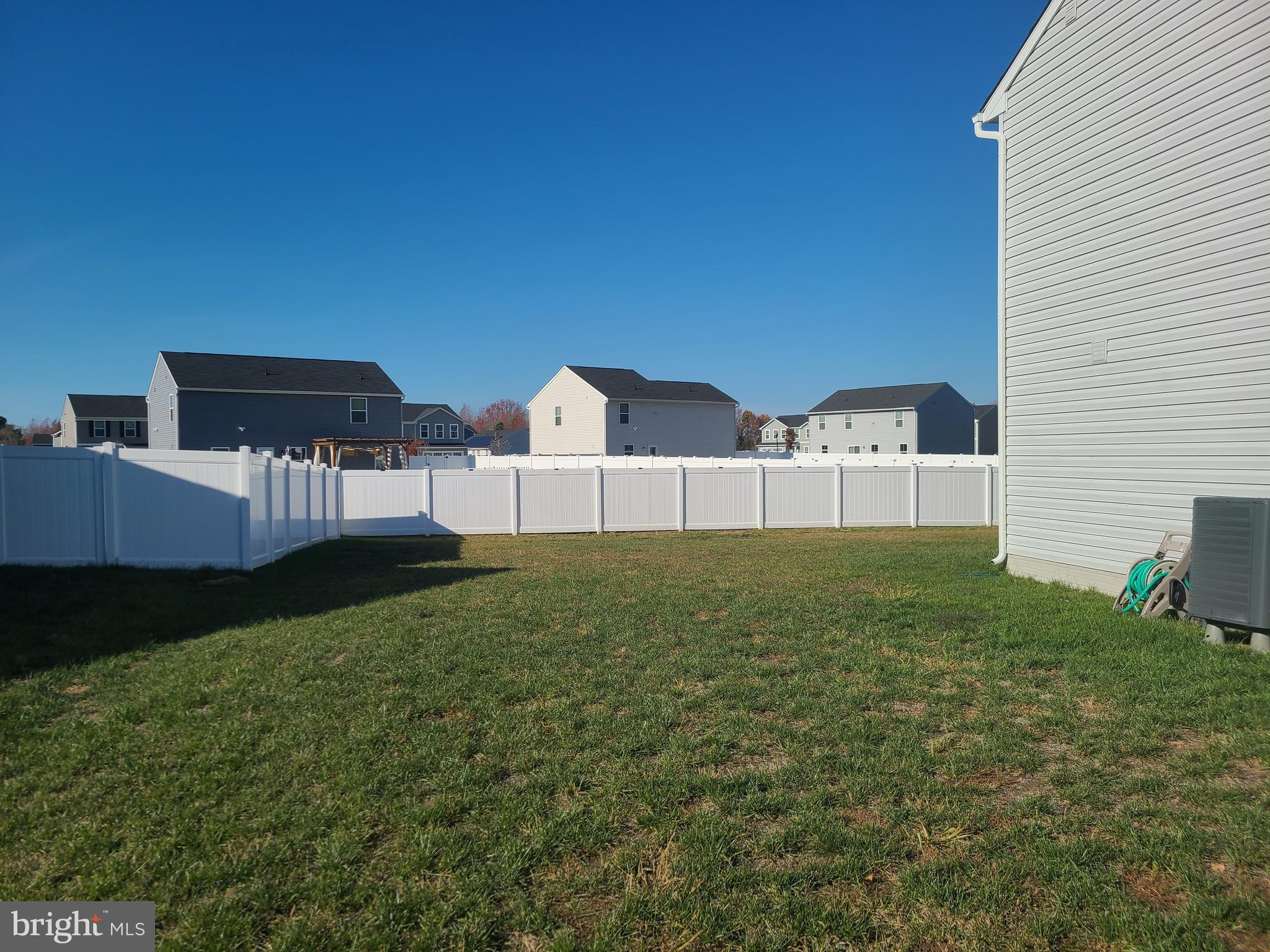105 Mariners Way Cambridge, MD 21613 - Photo 38 of 45 a view of a back yard