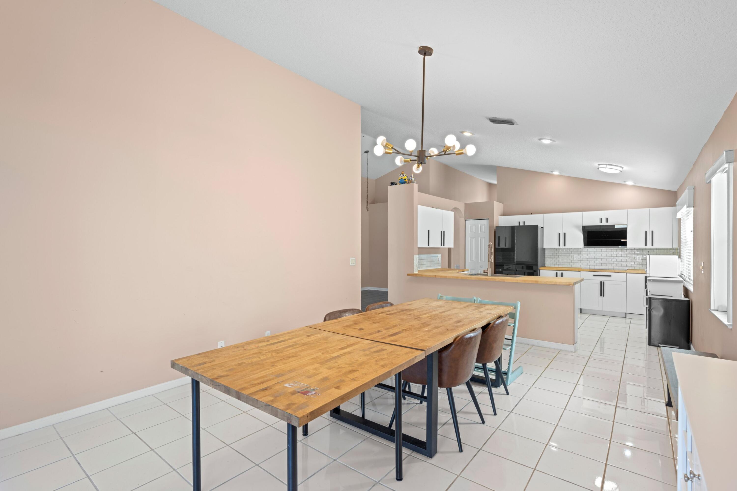 10217 Brookville Lane Boca Raton, FL 33428 - Photo 6 of 44 Dining Room