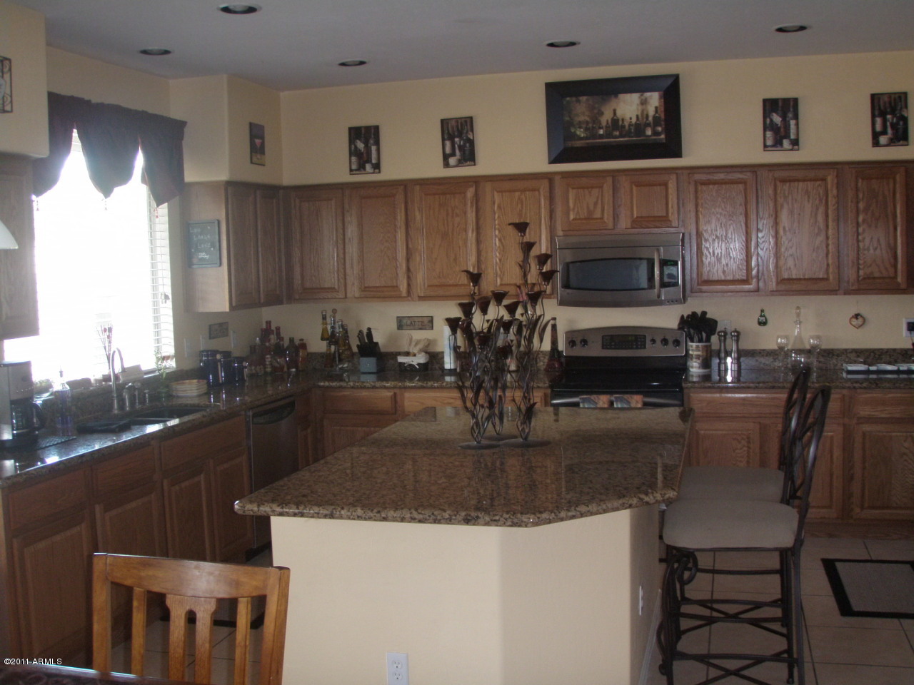 3674 East Kimball Road Gilbert, AZ 85297 - Photo 8 of 26 kitchen