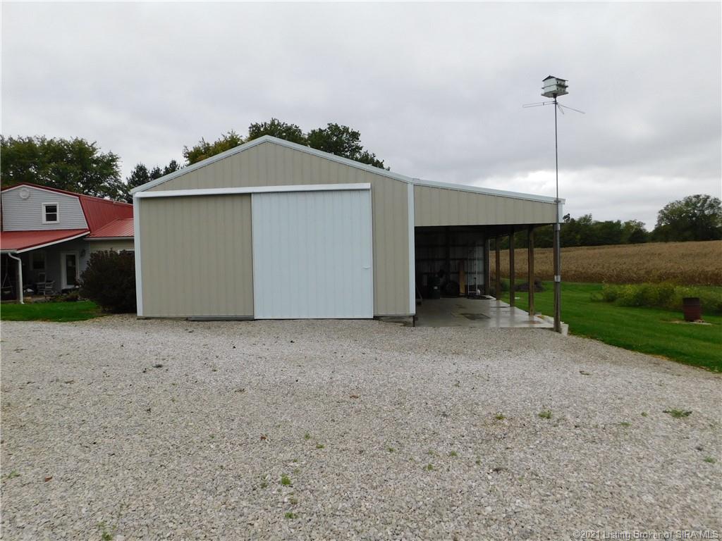 412 West Walnut Ridge Road Salem, IN 47167 - Photo 14 of 57