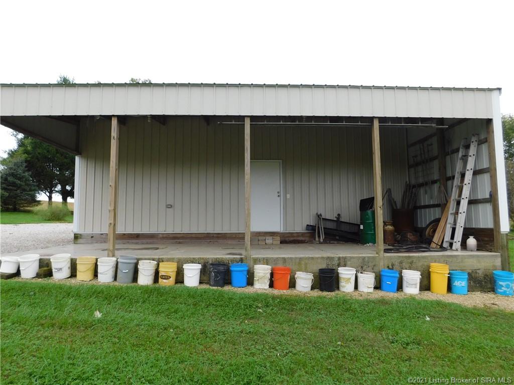 412 West Walnut Ridge Road Salem, IN 47167 - Photo 17 of 57