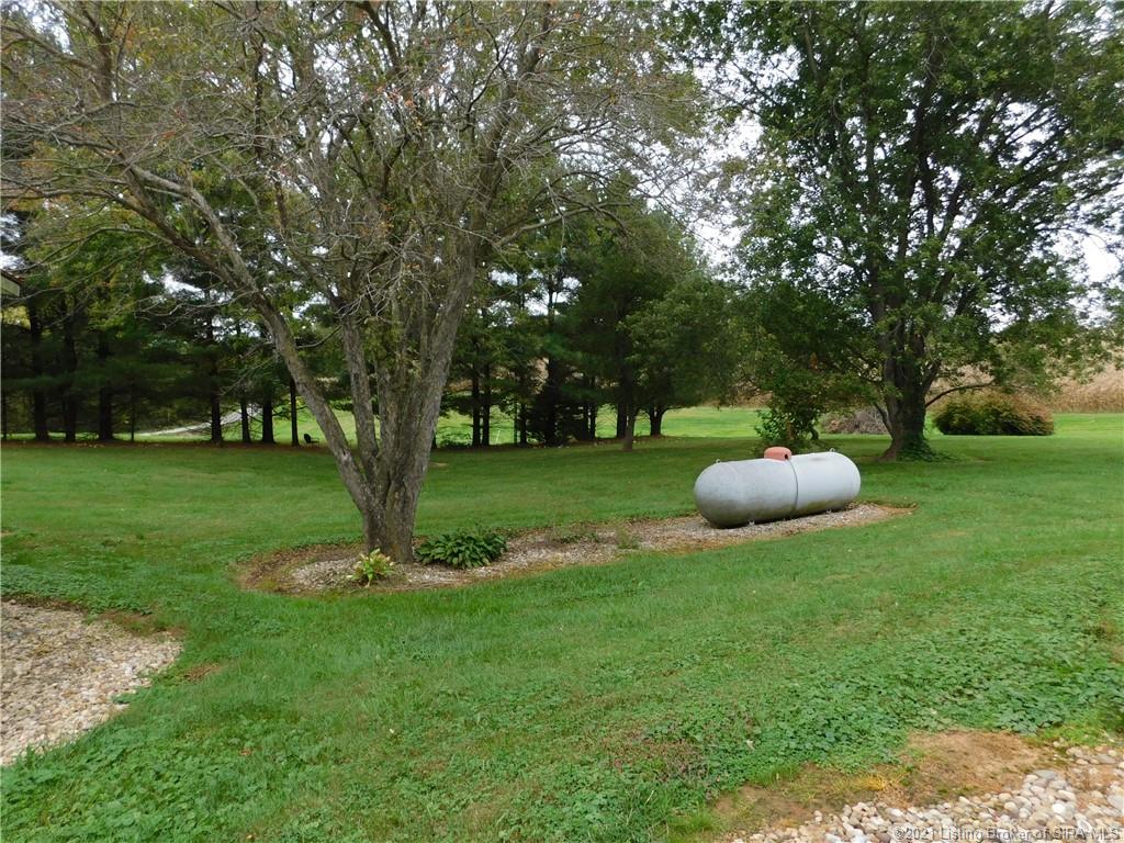 412 West Walnut Ridge Road Salem, IN 47167 - Photo 27 of 57