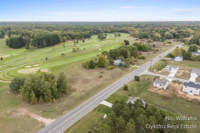 $59,900 | 2160 West Ellis Street, Belding, MI 48809