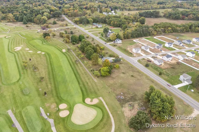 $59,900 | 2160 West Ellis Street, Belding, MI 48809