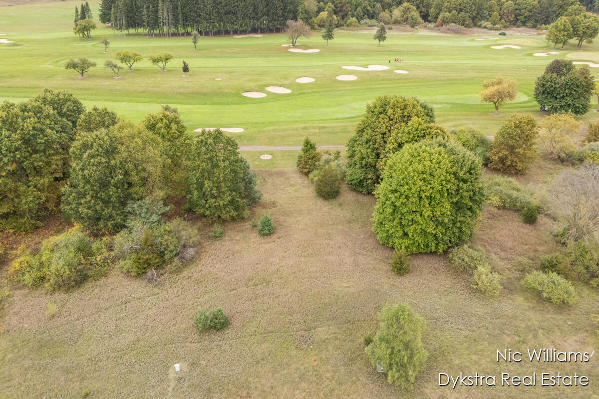 2160 West Ellis Street Belding, MI 48809 - Photo 6 of 11 6