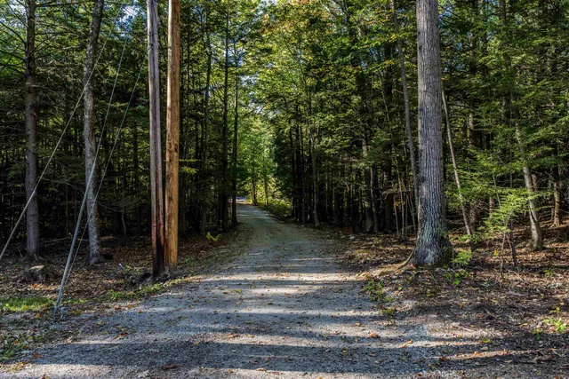 $450,000 | 5 Rosewood Drive, Bow, NH 03304