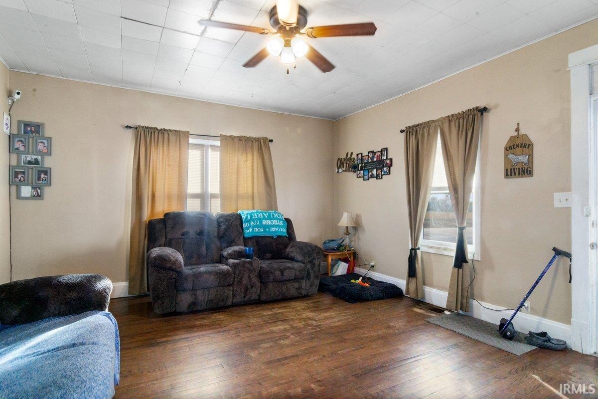 2836 Highway 64 Princeton, IN 47670 - Photo 13 of 33