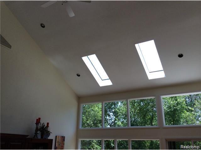 53289 Baker Road New Baltimore, MI 48047 - Photo 10 of 42 10.jpg