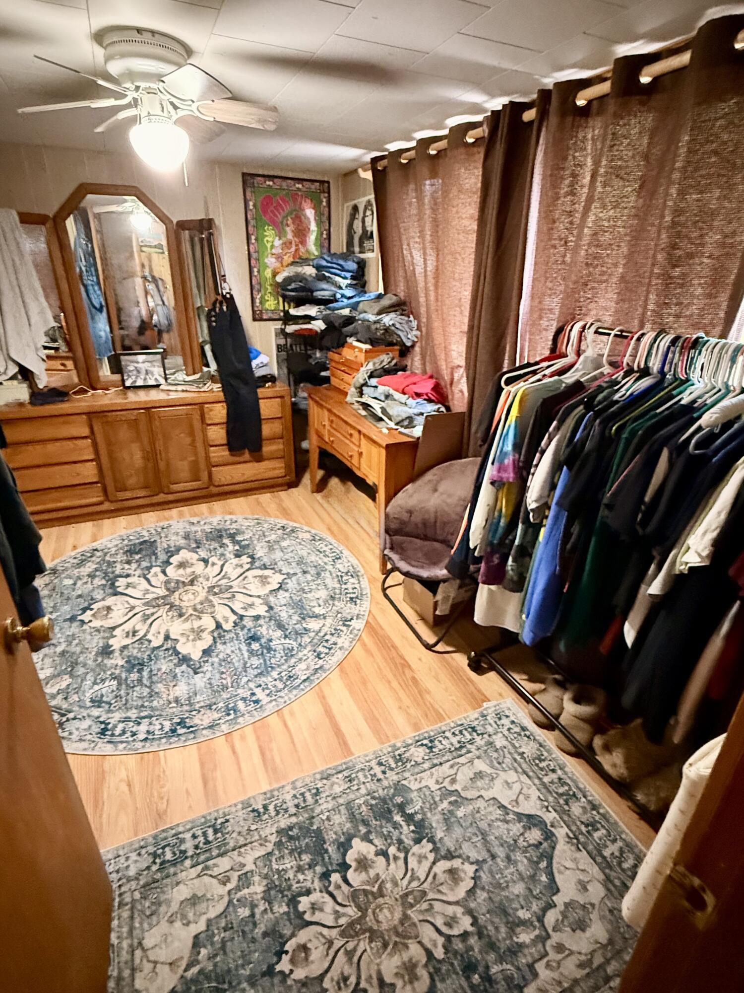 16025 Strawn Road La Pine, OR 97739 - Photo 26 of 70 guest living quarters / 3rd bedroom on main level