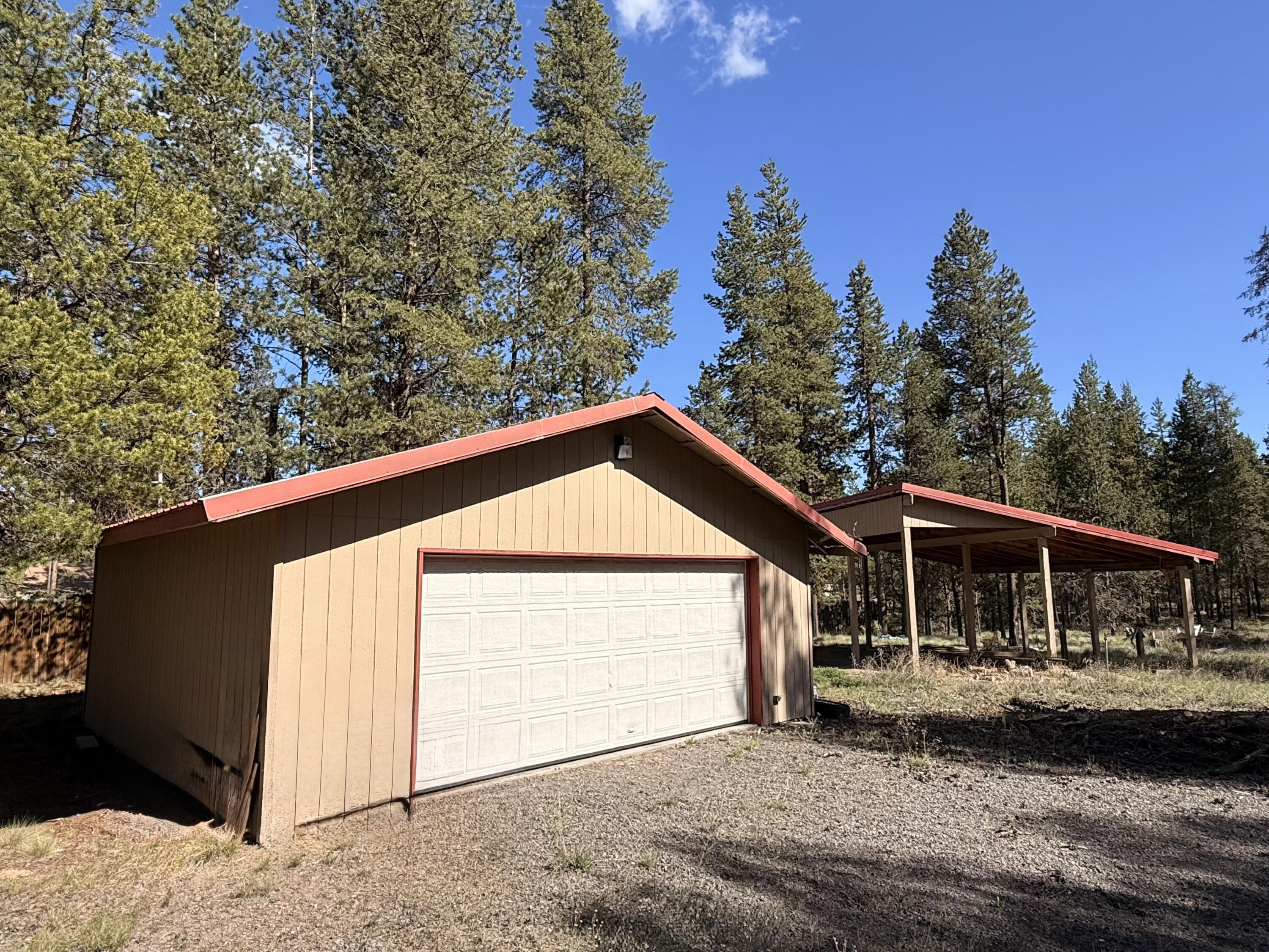 16025 Strawn Road La Pine, OR 97739 - Photo 31 of 70 a view of a house with a yard