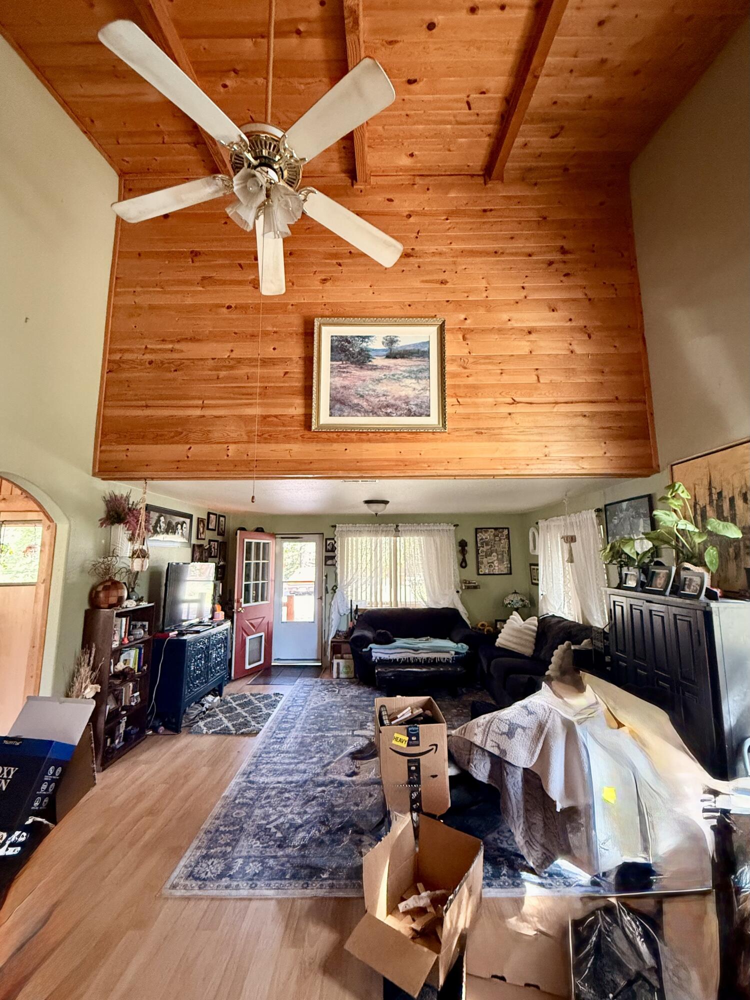 16025 Strawn Road La Pine, OR 97739 - Photo 9 of 70 a living room with furniture and a window