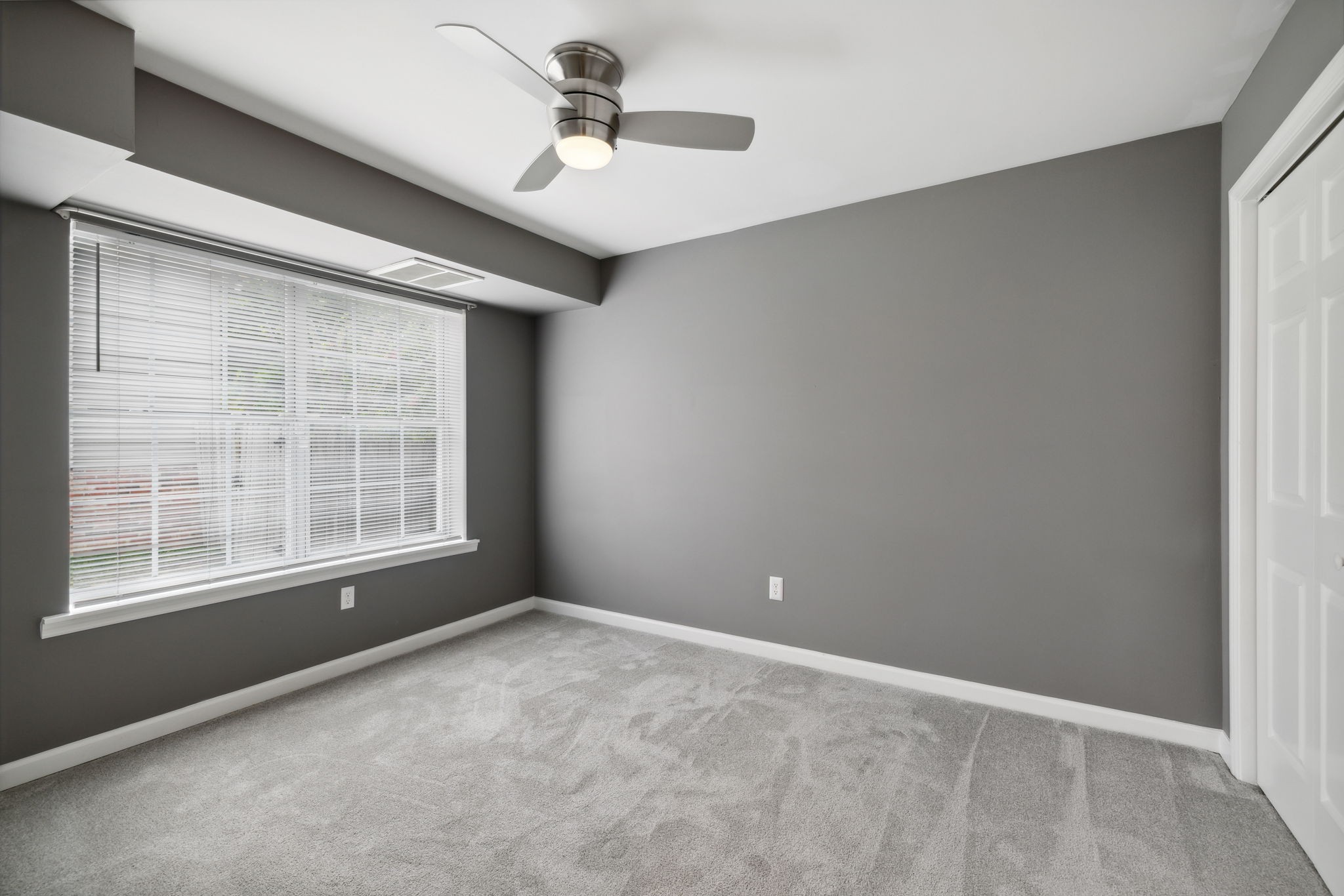 3014 Bent Tree Road Franklin, TN 37067 - Photo 22 of 28 a view of an empty room with a window