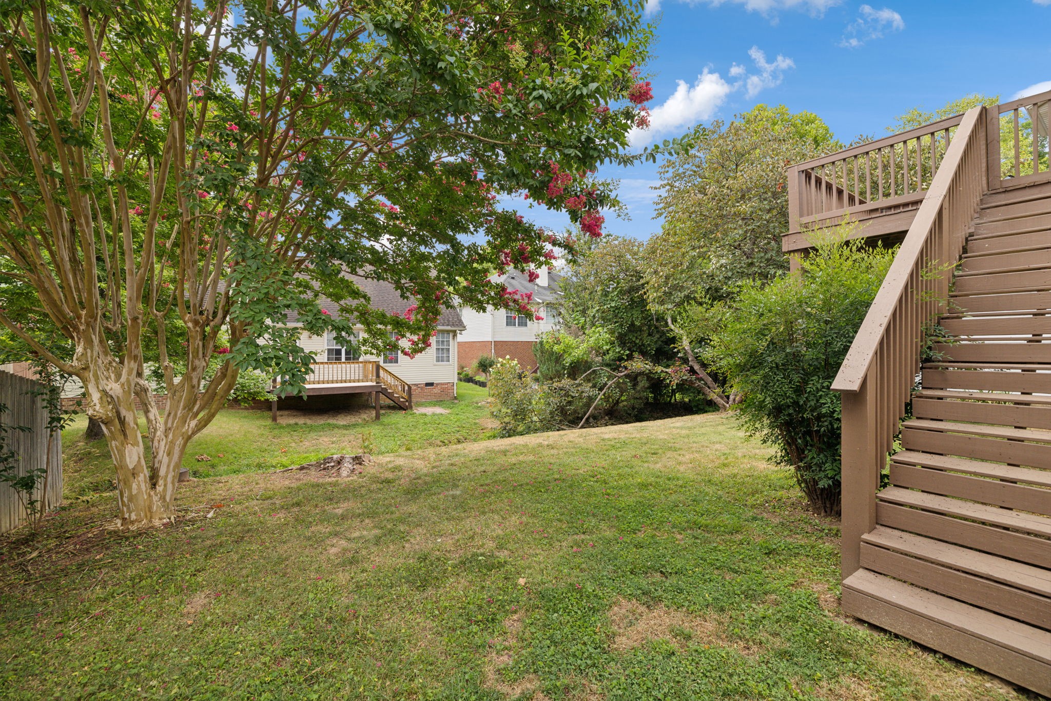 3014 Bent Tree Road Franklin, TN 37067 - Photo 27 of 28 a view of a yard with plants and trees