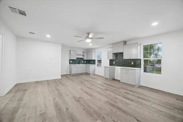 $589,000 | 6415 Upshaw Drive, Houston, TX 77396