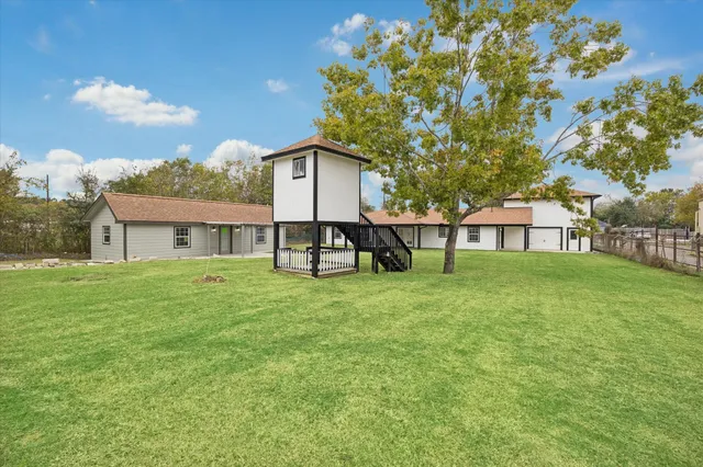 $589,000 | 6415 Upshaw Drive, Houston, TX 77396