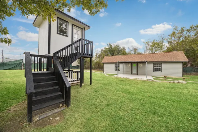 $589,000 | 6415 Upshaw Drive, Houston, TX 77396